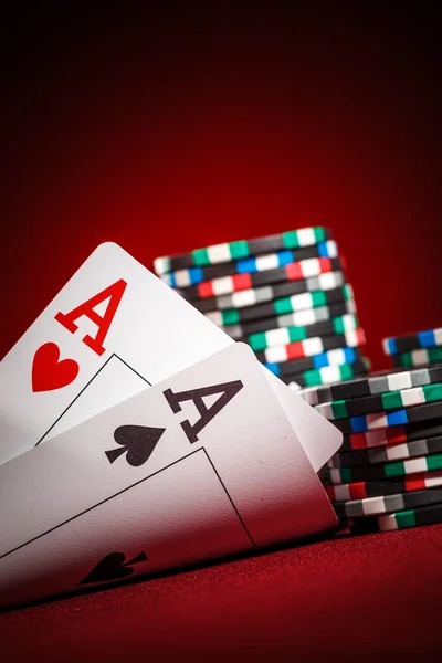 hk result mobile app interface showing sportsbook and live-dealer options